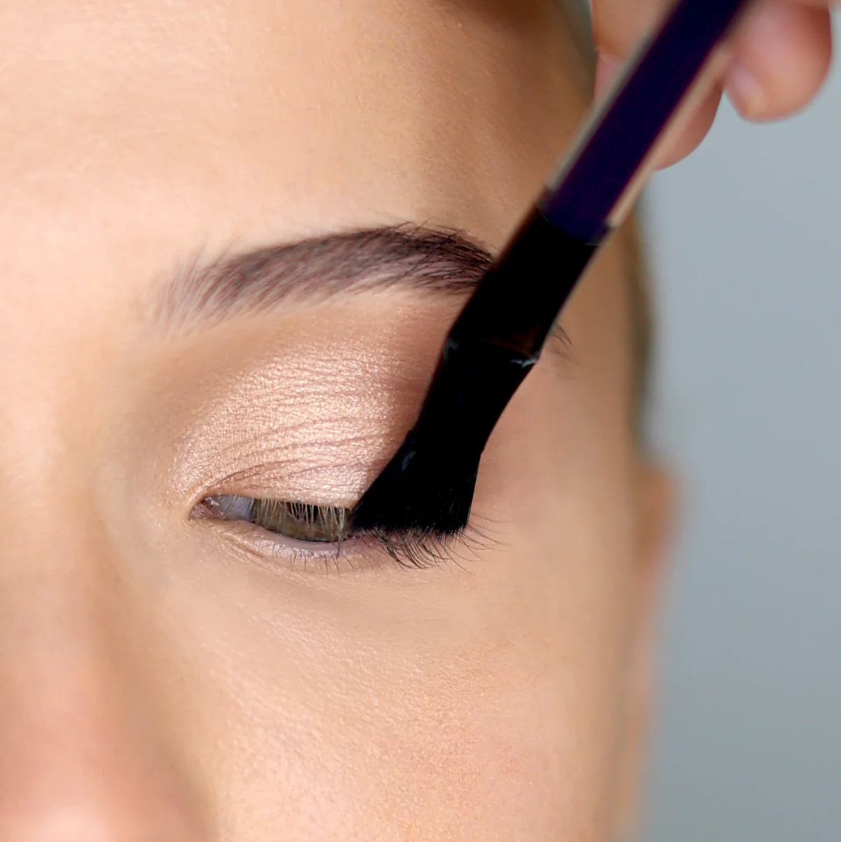 Kevyn Aucoin Angled Fan Mascara Brush